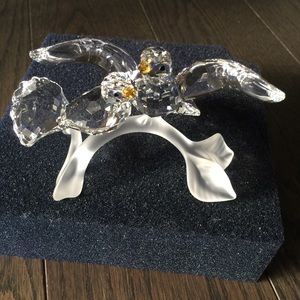 Swarovski crystal turtledove love birds